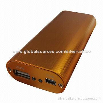 Potable Power Banks for Mobile Phones, with CE Mark and 5,600mAh Capacity